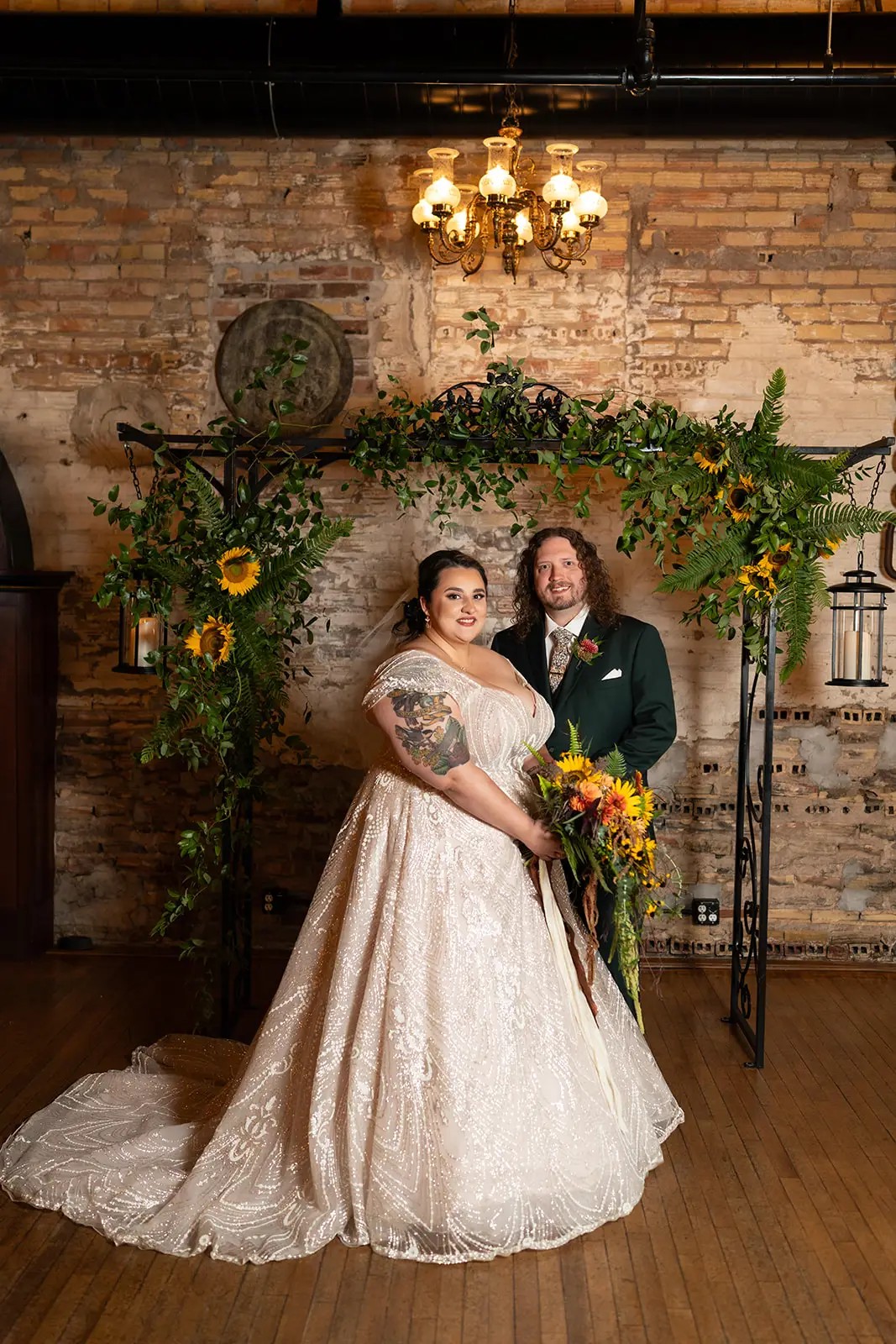 Luxe Curvy Real Bride