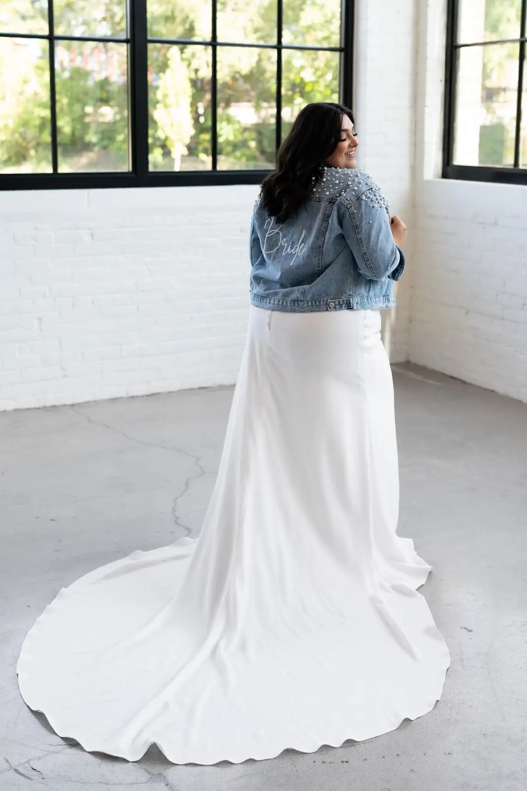gown image 7