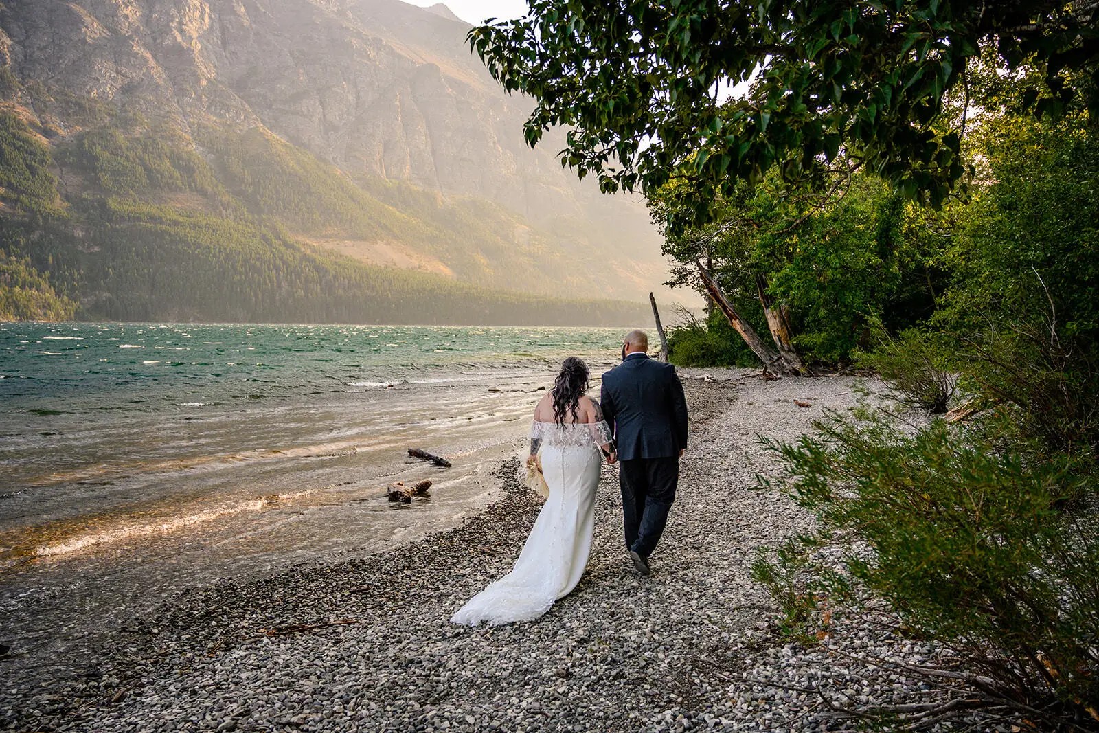 Bride and groom wedding photo by Carrie Ann Photography