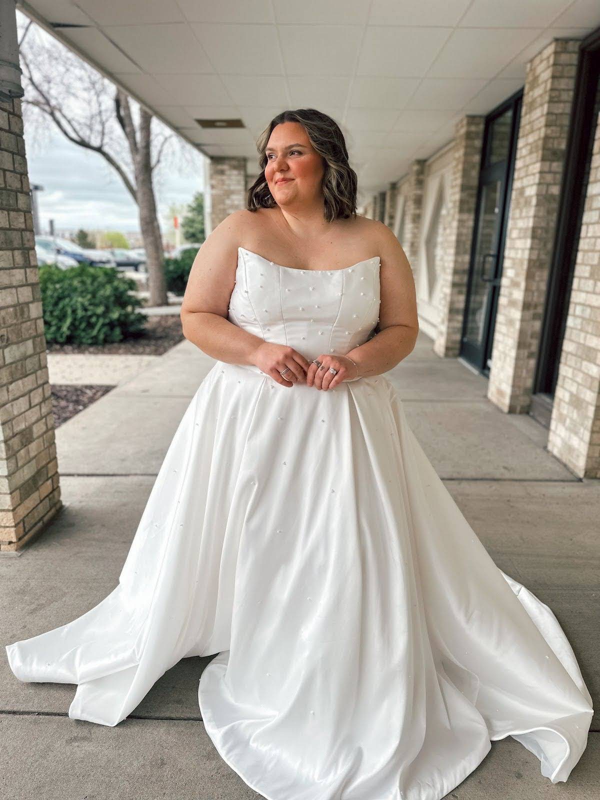 fall sample sale dress plus size