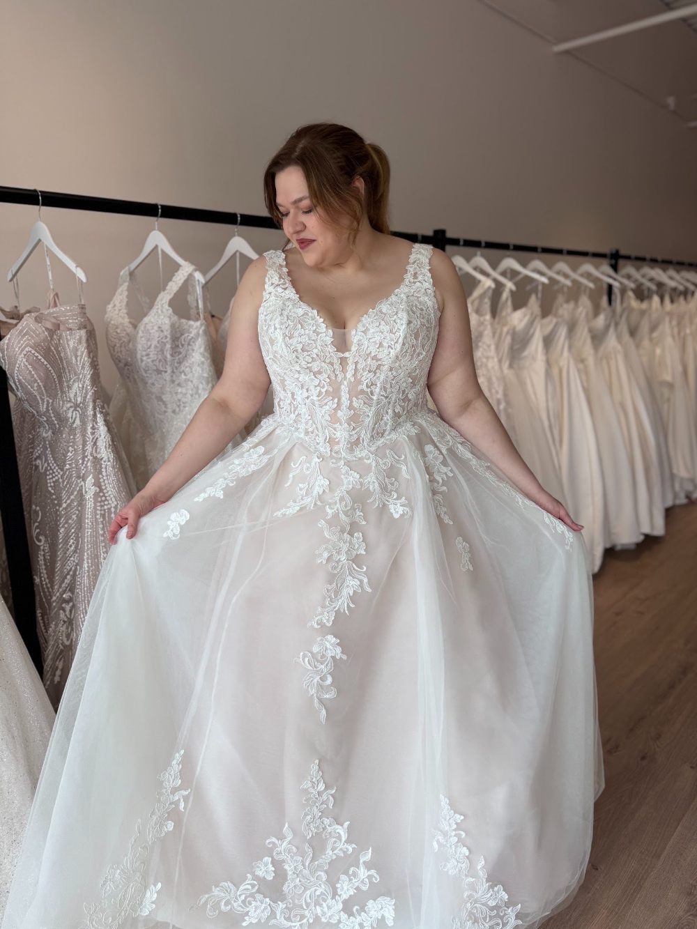 Style SY8314: Sparkle Tulle and Lace A-Line Wedding Gown with Corset Bodice and Plunge V-Neckline