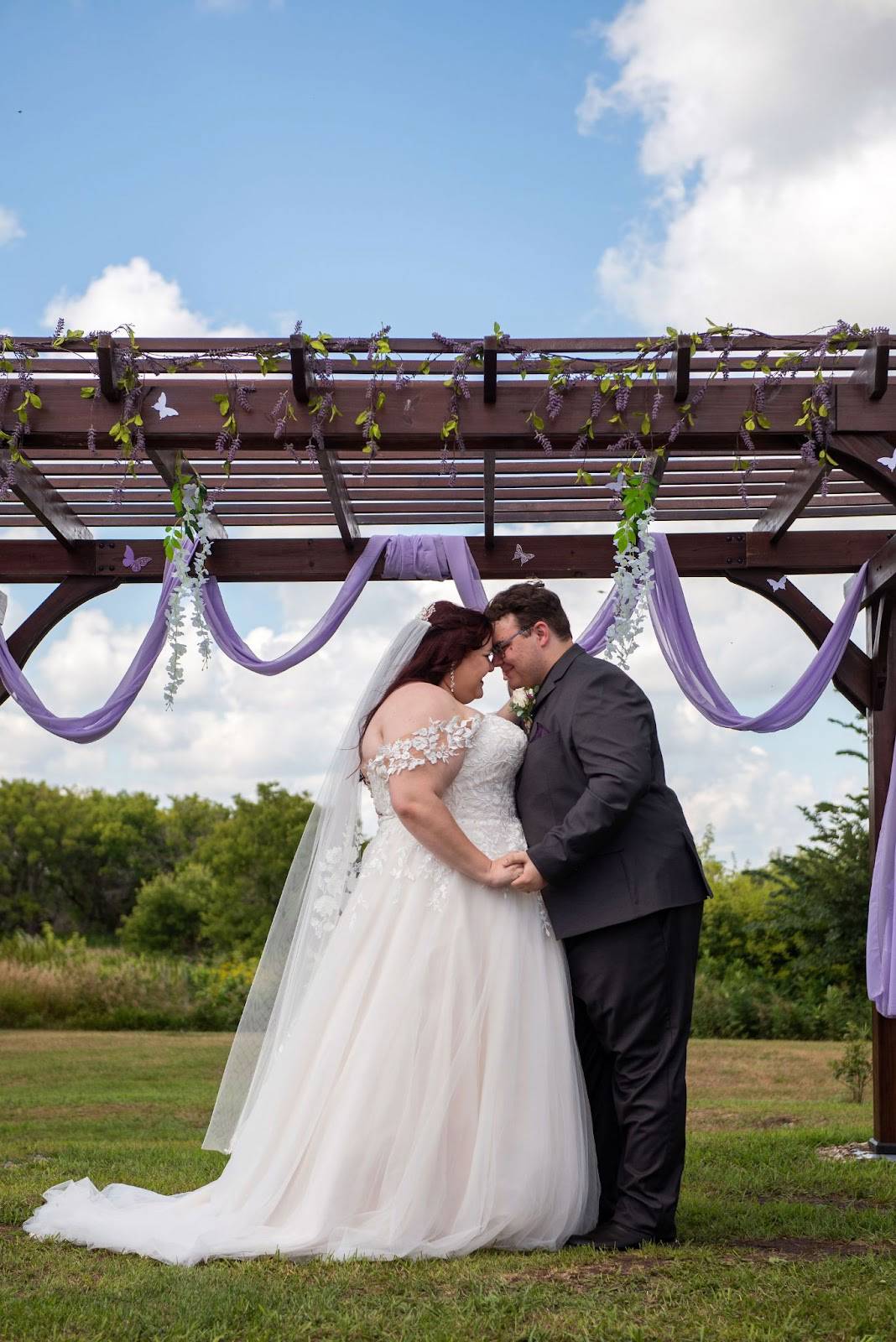 Luxe Bride Hannah and Patrick