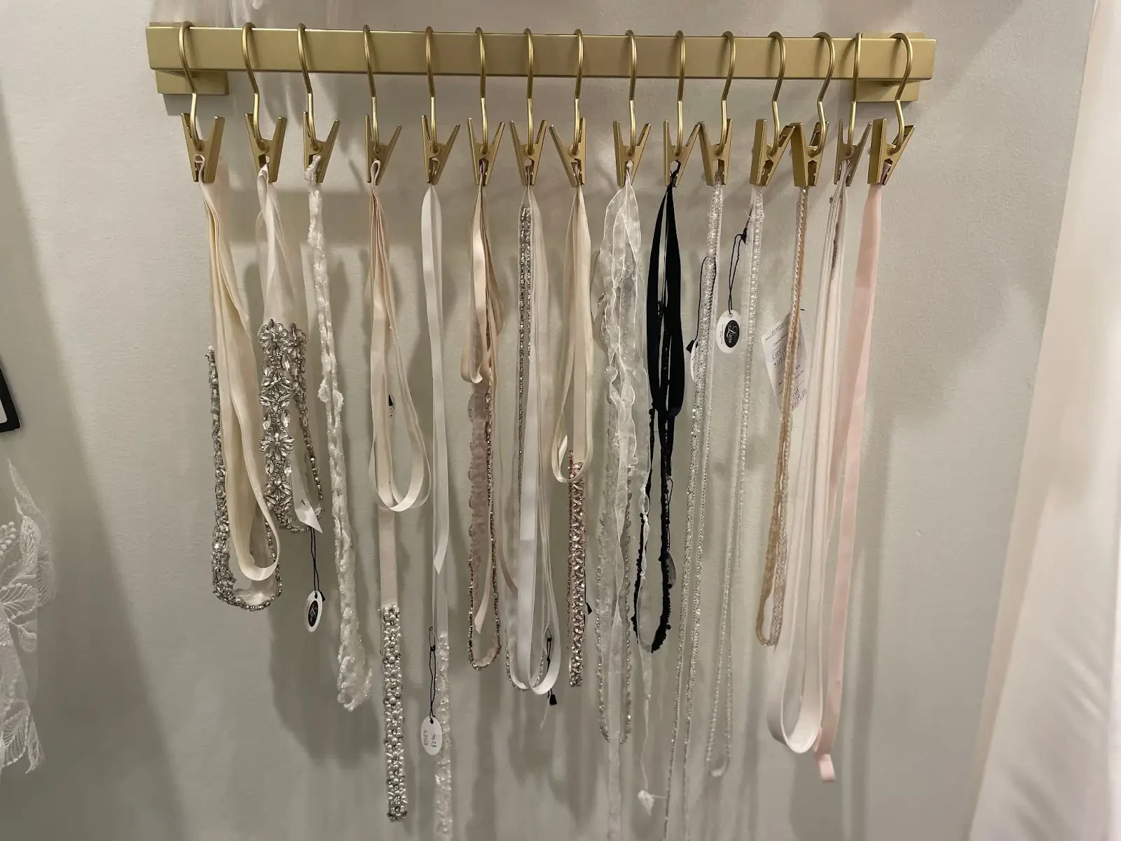 Accessorizing your Dress: Belts Image