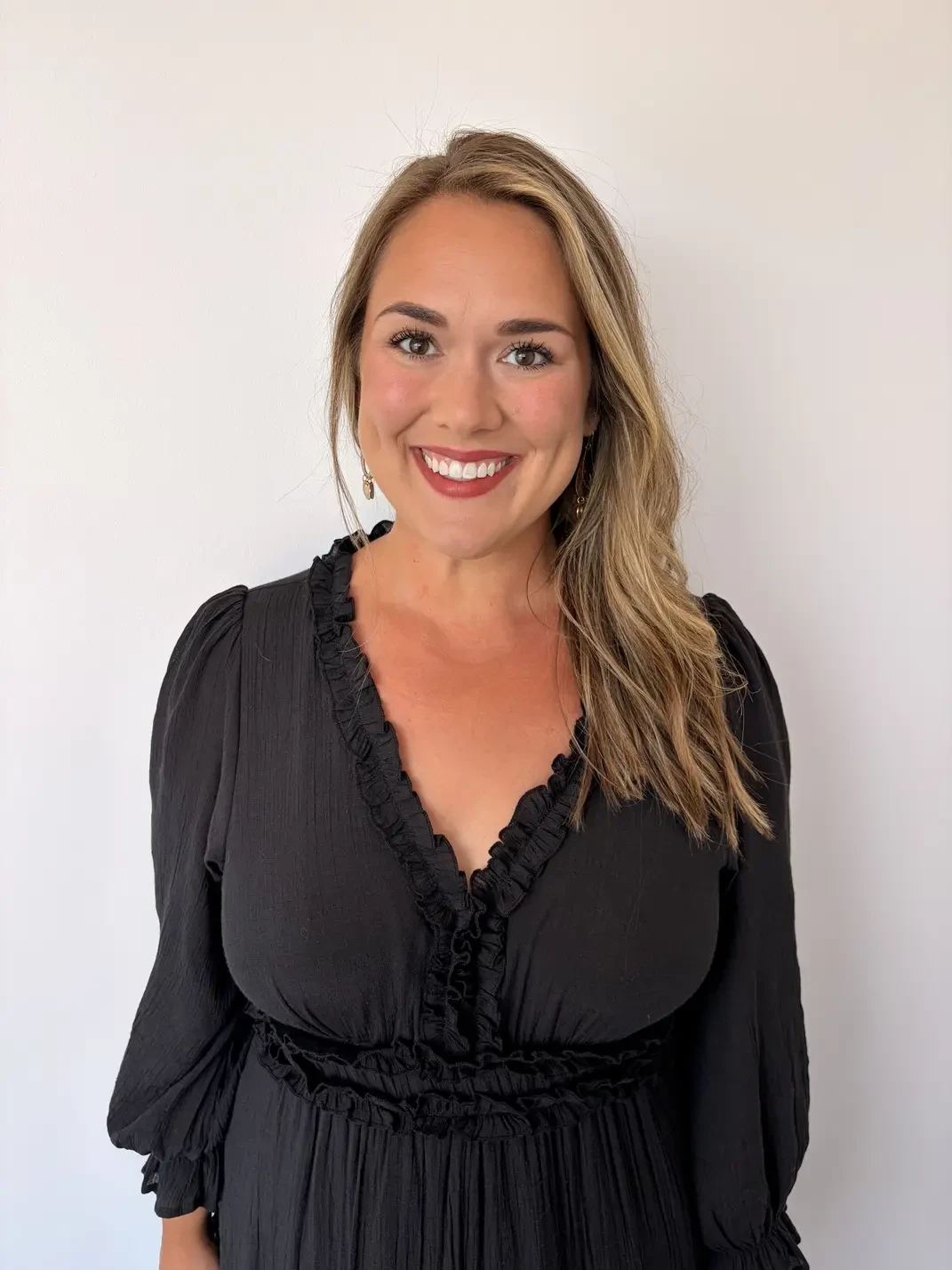 AMY | Sr. Bridal Stylist