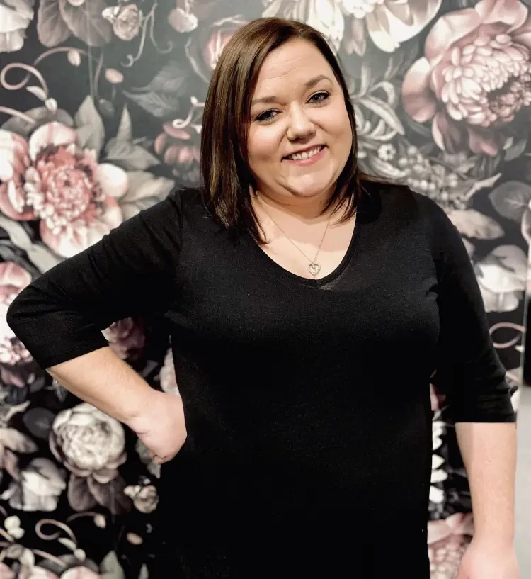 MEGAN KELLY | Sr. Bridal Stylist