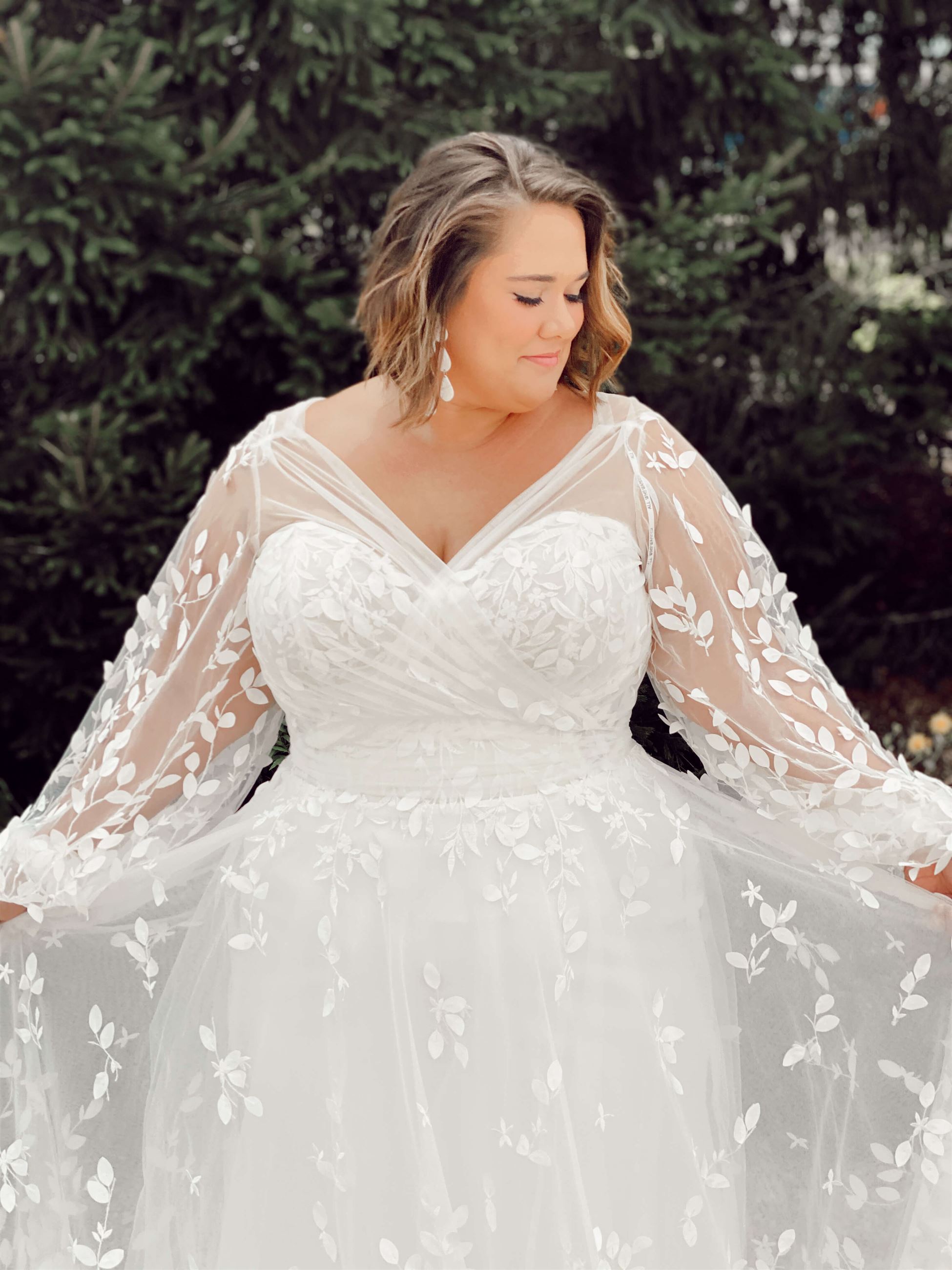 All Who Wander | Luxe Bridal - Raine | Luxe Bridal All Who Wander | Luxe Bridal - Raine | Luxe Bridal